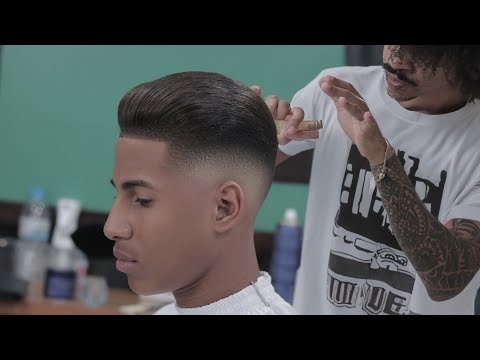 Como cortar cabelos alisados com tesoura