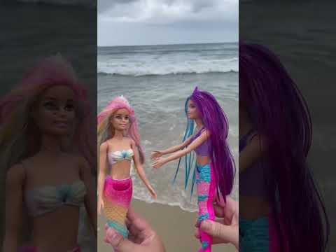 LEVAMOS AS BARBIES SEREIA PARA A PRAIA #shorts #barbie #praia