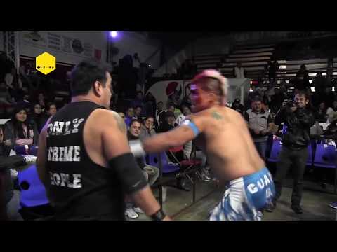 Ricky Marvin vs Zumbido, mano a mano en Lucha Boom