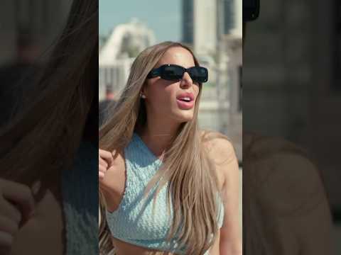 הגלים הם גלים גלים?🌊😂 הפרק המלא מחכה לכם עכשיו ב-HOT VOD ובערוץ ה-YouTube שלנו