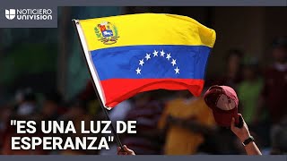 Venezolanos celebran el bloqueo de una corte al plan de Trump sobre poner fin al TPS: “Lo merecemos”