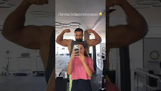 Mami ya 😂 @MamiEmen