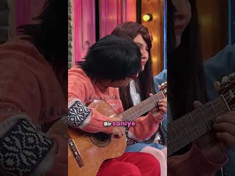90'larda Gitarla Kız Tavlamak! 😁 #Shorts #bkm #komedi #güldürgüldürshow