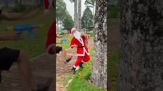 SH - Tên trộm cải trang thành Ông Già Noel || Thief disguised as Santa Claus #shorts