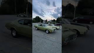 Startups: ‘71 Cutlass w/ 350 & ‘67 468 Olds leaving the Cruise-in #oldsmobile
