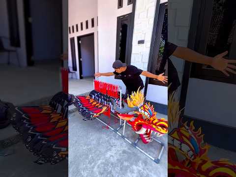 LAYANGAN NAGA UdinKancil keluar kandang #layangan #layangannaga #kite #trainnaga #festivallayangan
