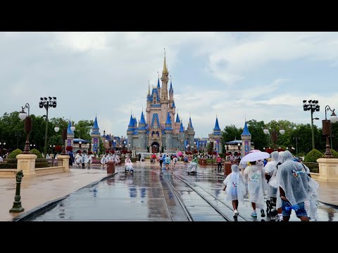 Magic Kingdom Main Street USA 2025 Rain Walkthrough in 4K | Walt Disney World Florida June 2025
