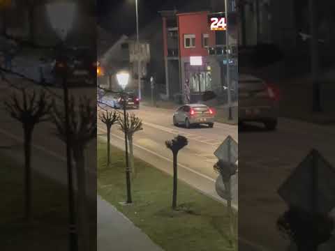 U Virovitici hodao cestom pa vikao i zaustavljao aute. Uhitili su ga... #news