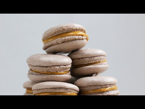 Vegan Peanut Butter Macarons ? Tasty Recipes