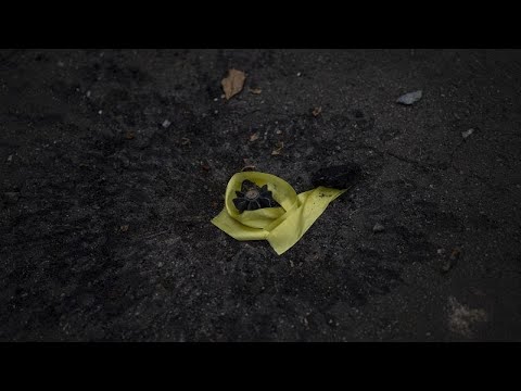 Η κίτρινη κορδέλα σημαίνει «δε σας ξεχνάμε» για τους Ουκρανούς
