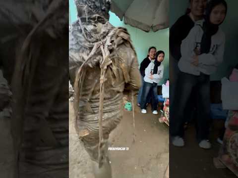Cewek Cewek Terpojok Sama Kuda Lumping!! Seni Benjang Mekar Budaya