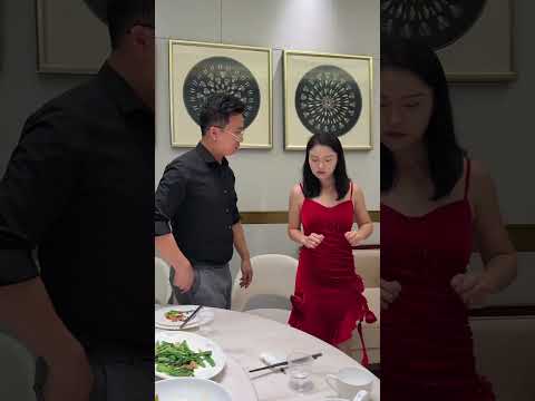 幸福是一种心的富足，是付出，是分享和爱的感受。 #短剧  #搞笑 #funny #剧情  #善良 #正能量 #情感  #熱門 #douyin #搞笑视频