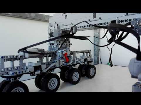 LEGO Technic Gantry Launching Crane GLC 500 Drive Test (2)