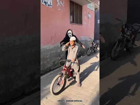 আইতাল কুরসি পড়াতে ভেসে গেল 😱💔🤲 #trending #emotional #viralvideo #islamic #shorts