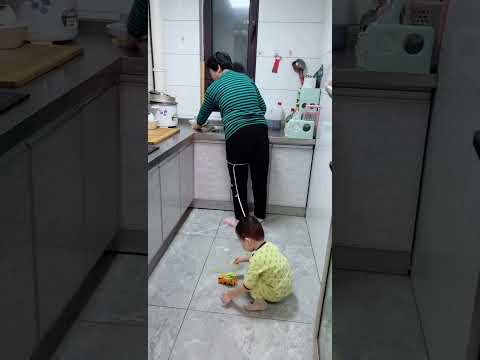 看到这一幕妈妈泪水止不住的往下流！ #funny #cute #baby #cutebaby