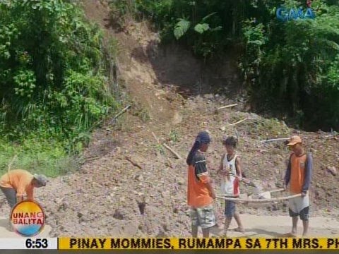 Mga Motorista Na Oras Stranded Dahil Sa Landslide Sa Zambo Sur