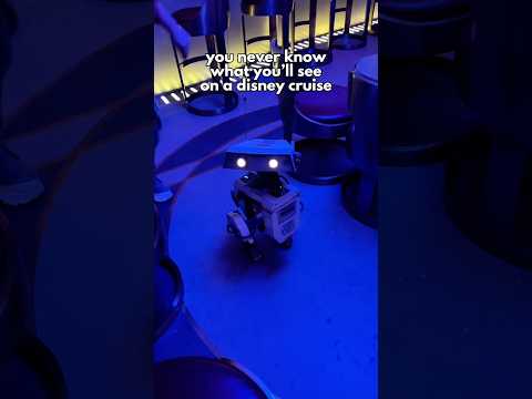 A dancing droid?!?!