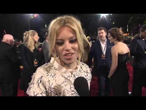 Elizabeth Banks at the Mockingjay: Part 2 London Premiere