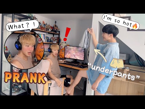 When I Take Off Clothes And Stand In Front Of My Boyfriend😳 Will He Choose Me Or The Game? PRANK🤣