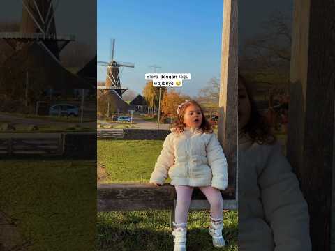 Lagi pilek om tante, makanya suara gak nyampe 😆