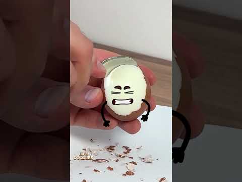 Life Doodles | The egg is peeled with a spoon 😂 #lifedoodles #shorts #animation