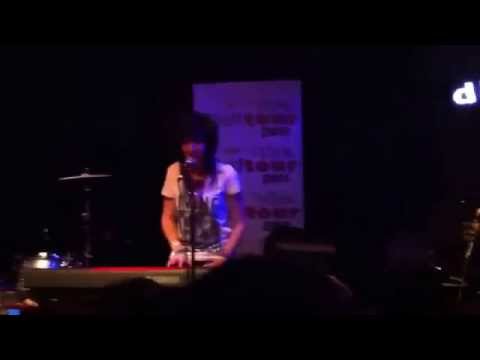 Christina Grimmie - Perfect (Live Cover) - Digi Tour - 4/27/11