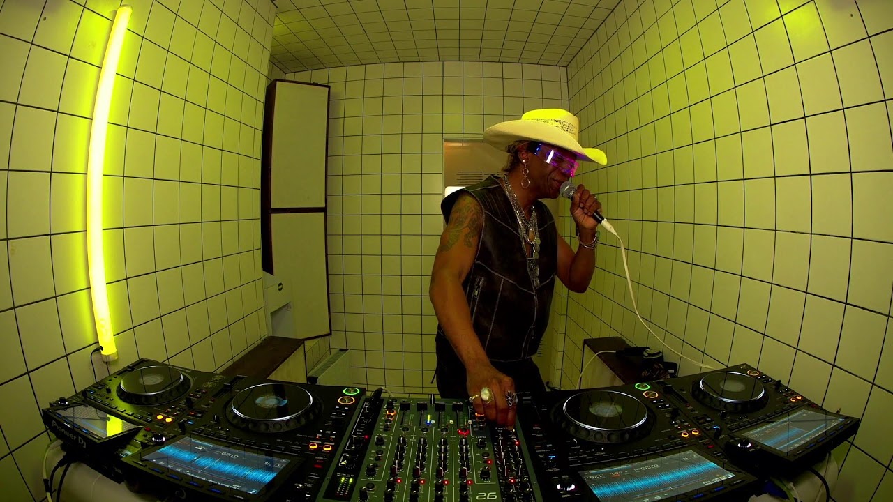 Matiné – Robert Owens | HÖR – April 25 / 2026