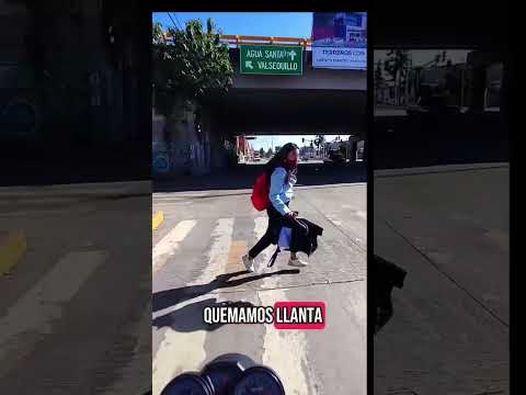 CASI LA ATROPELLA (@(poblanobiker) #biker #motos #motovlog #shorts #feedshorts #viral #mujeres