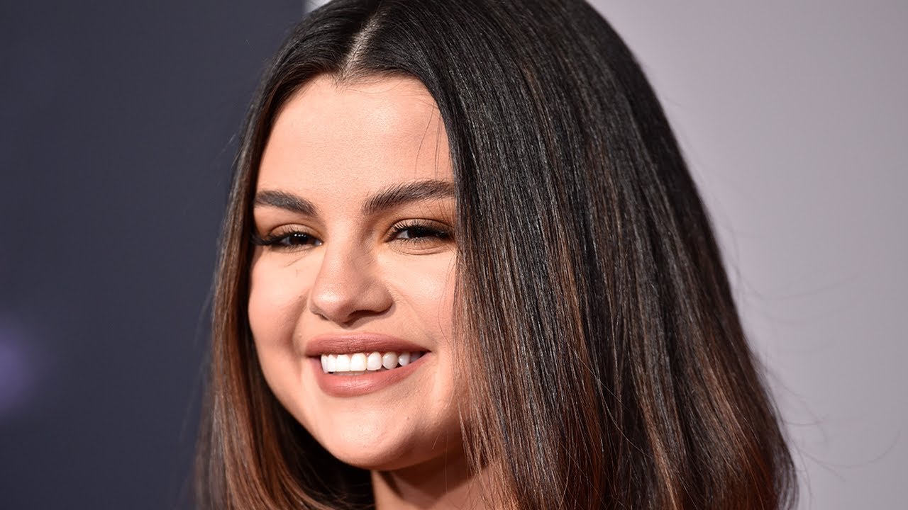 Selena Gomez Gushes about her Sister Gracie’s First Red Carpet Experience