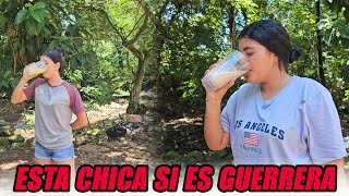 esta señorita si es una verdadera guerrera.