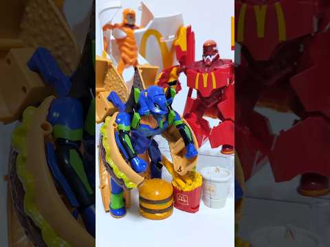🍔マックとエヴァのコラボ変形おもちゃがやばいw #エヴァンゲリオン #マクドナルド