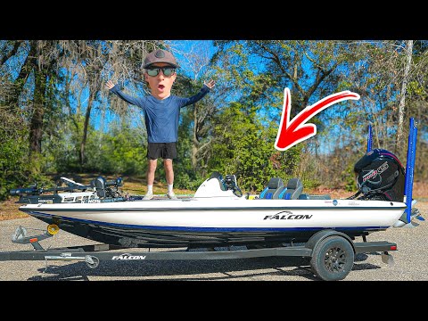 I Went Fishing On The ULTIMATE Bass Boat (Worth It?)