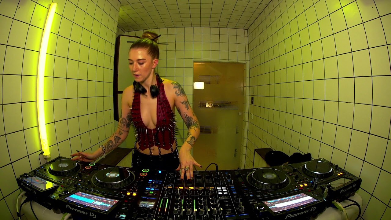 Opus Rave – Ś T È F K A | HÖR – February 25 / 2026