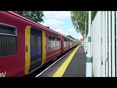 Class 455 - South Western Railway - Ashtead Station - 20th May 2024