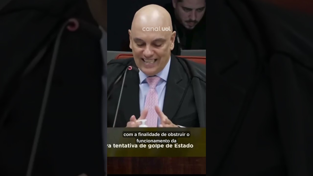 Bolsonaro incentivou milícias digitais diz Moraes durante voto em julgamento no STF