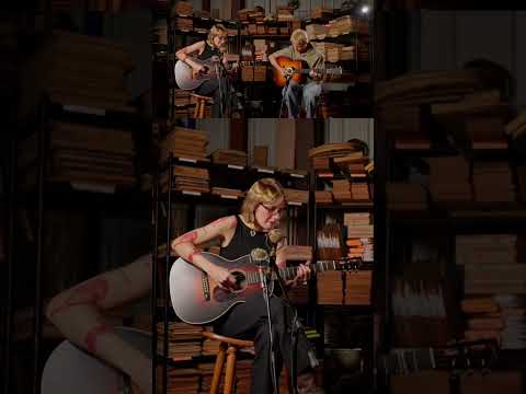 Ken Pomeroy - “Lose” at the Collings shop playing her 002H SB TS and Dakota an OM1 A JL SB.