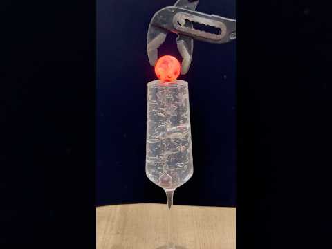 1000℃ Hot Metal Ball VS Aloe vera gel#satisfying#foryou#experiment
