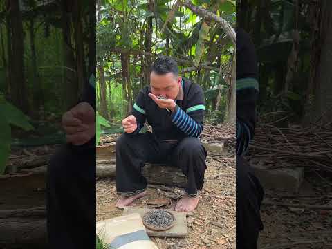 A Tủa lợi dụng lòng Thương bán Trà đểu?