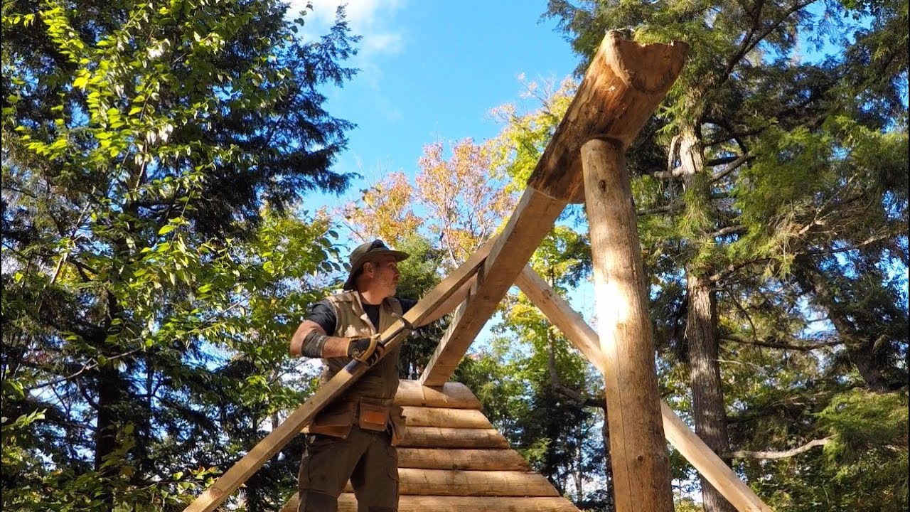 Log Cabin Construction: Log Gable Ends, Center Column and Ridge Pole