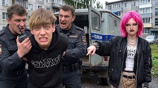 АЛЬТУШКА СДАЛА ШКОЛЬНИКА ПОЛИЦИИ. ЕМУ ГРОЗИТ ТЮРЬМА!