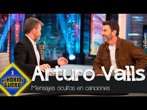 Arturo Valls y Pablo Motos descifran mensajes subliminales de
canciones en inglés - El Hormiguero