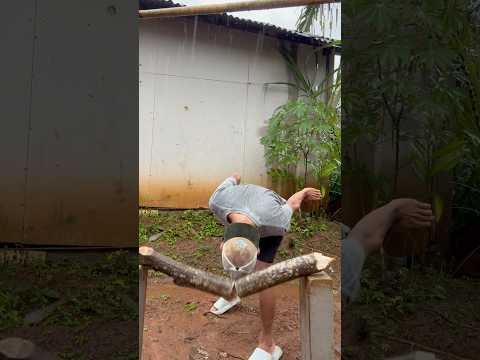 LATIHAN KARATE PATHAIN KAYU BESAR