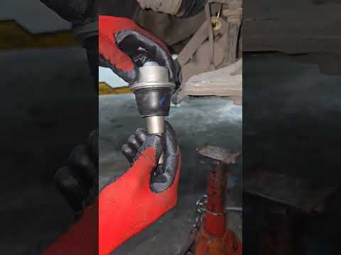 <strong>GMC</strong> tahoe wheel ball joint noise #automobile