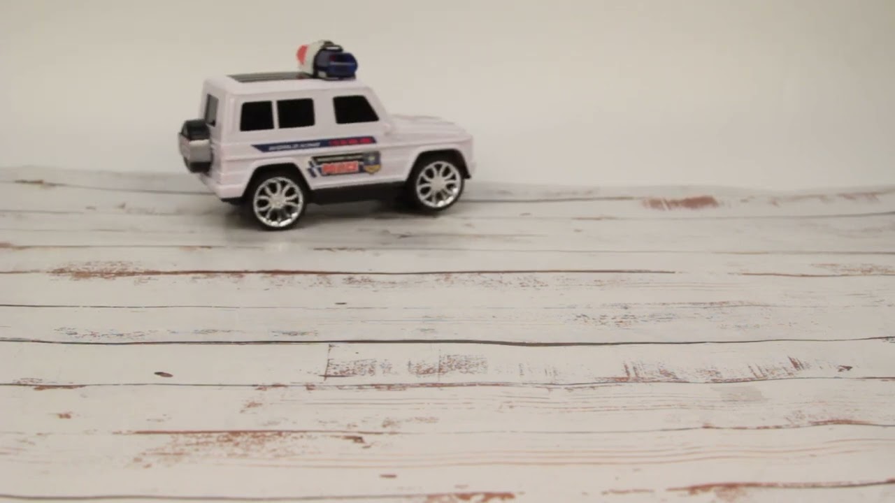 Машина Lanson Toys Джип Police 911 World King моторизированная световые звуковые эффекты - видео