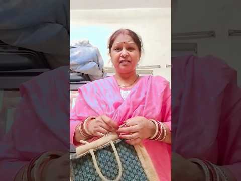 मम्मी कहां जा रही है तु 😂😂 #comedy #youtubeshorts  #shortsvideo