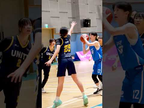 빠른 스피드에 거침없는 <strong>드리블</strong>! ⚡🏀