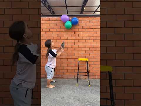 استخدم الحذاء بدل الطاولة لتنزيل البالون #shorts