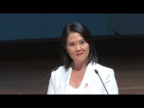 El primer mensaje de Keiko Fujimori tras recibir credenciales: "El Perú vale la pena todo esfuerzo"