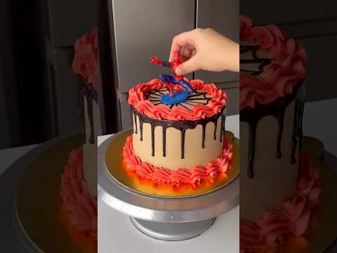 Spider-Man cake decorating idea🕸️#spidermancake #kidscakes #superheros #shortsfeed #cakedesign