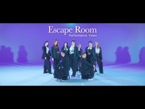 fromis_9 (프로미스나인) &#39;Escape Room&#39; Performance Video